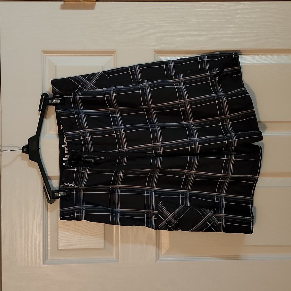 Hurley X boys board shorts